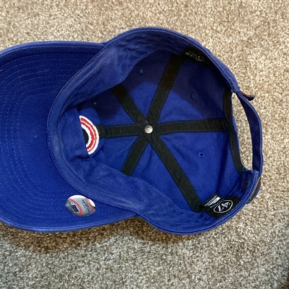 3 for $33 Blue cubs hat - Picture 4 of 6